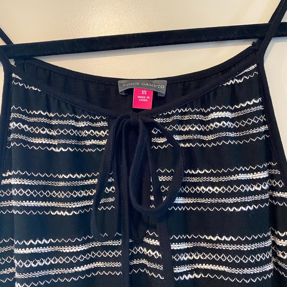 Vince Camuto Sun Dress - Picture 3 of 4